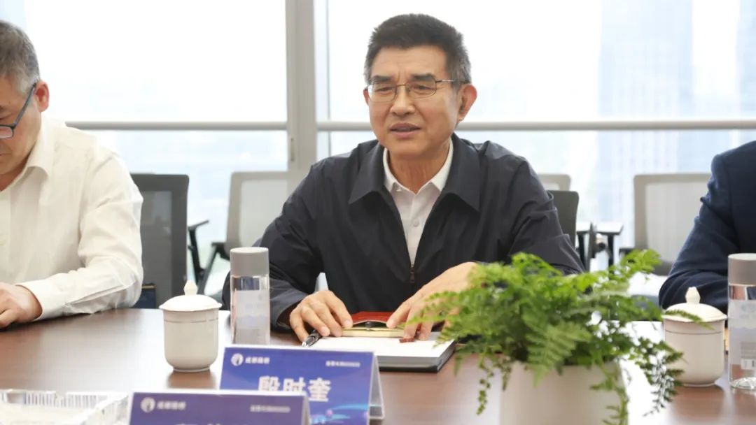 四川省建筑業(yè)協(xié)會(huì)蒞臨公司調(diào)研交流